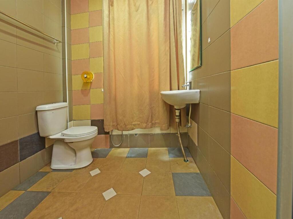 Ummul Motel Cmart Arau Exteriör bild